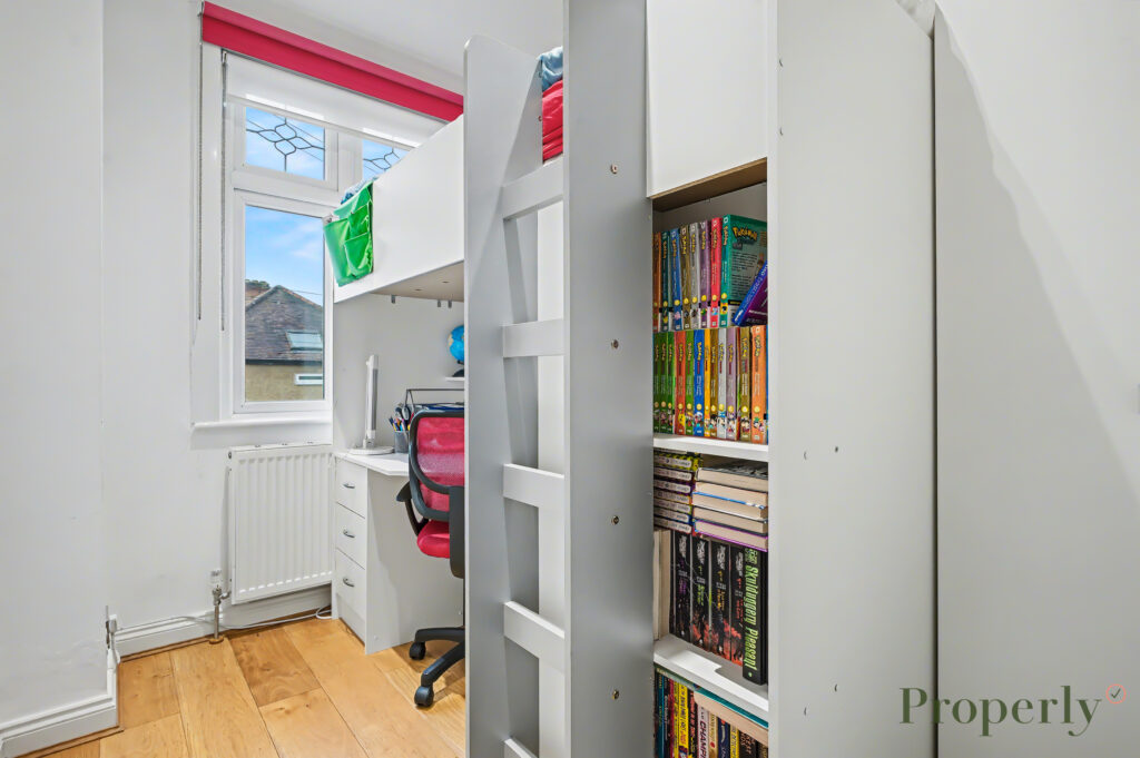 Shaftesbury Road, London, E4