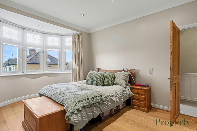 Shaftesbury Road, London, E4