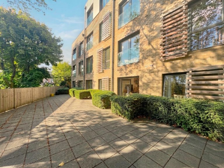 Marischal Road, London, SE13