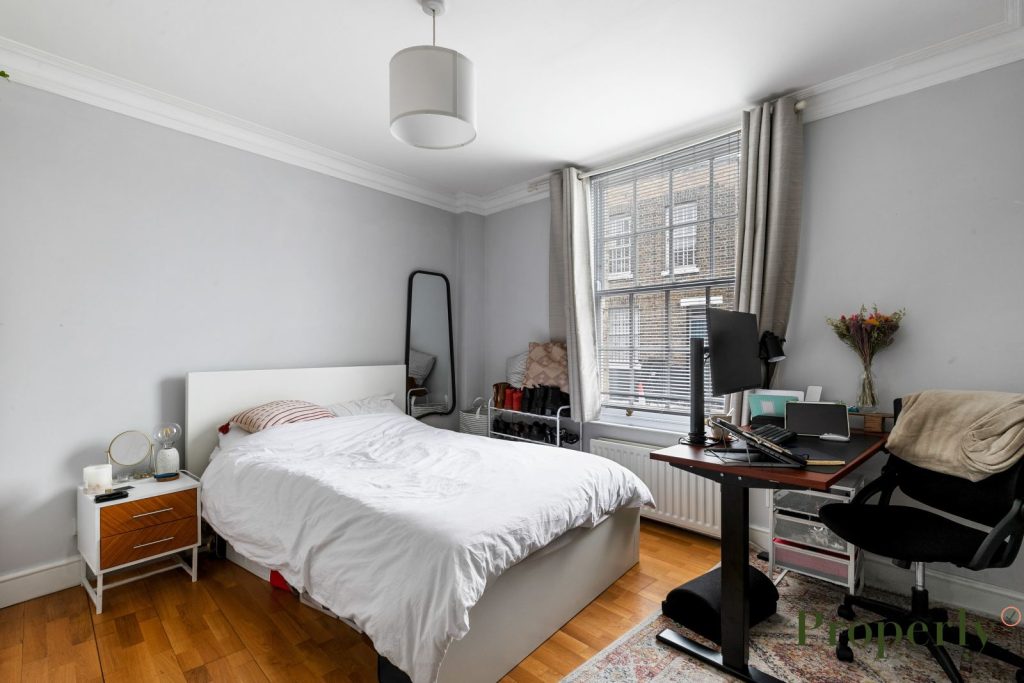 Chaseley Street, London, E14